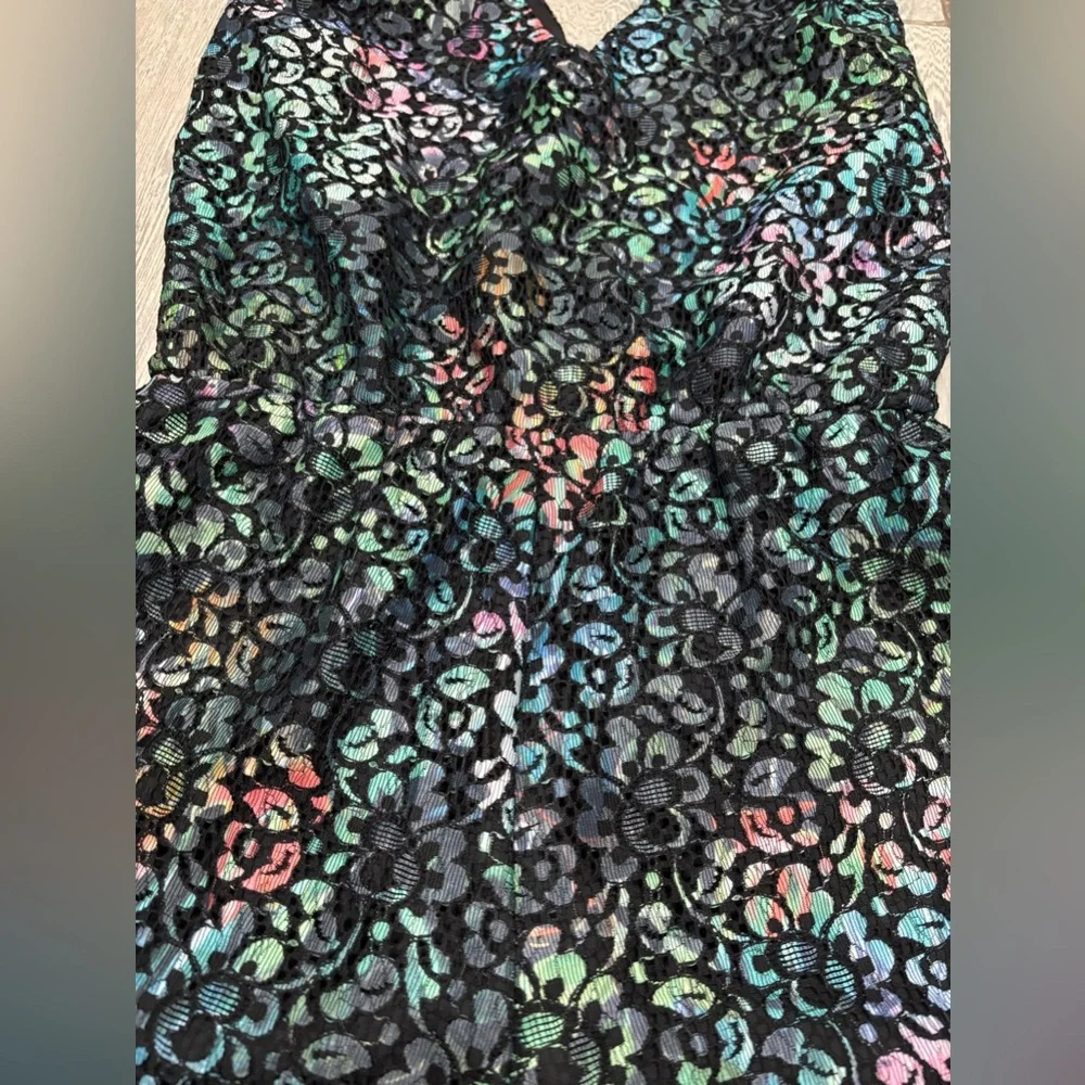 Parker Colorful Lace Romper Size XS - Picture 7 of 8
